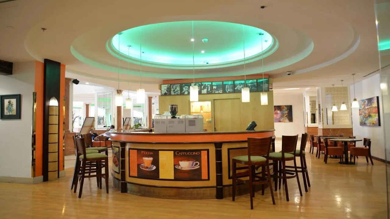 Holiday Inn Jeddah Al Salam, An Ihg Hotel
